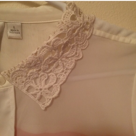 LC Lauren Conrad button up blouse - Picture 2 of 3